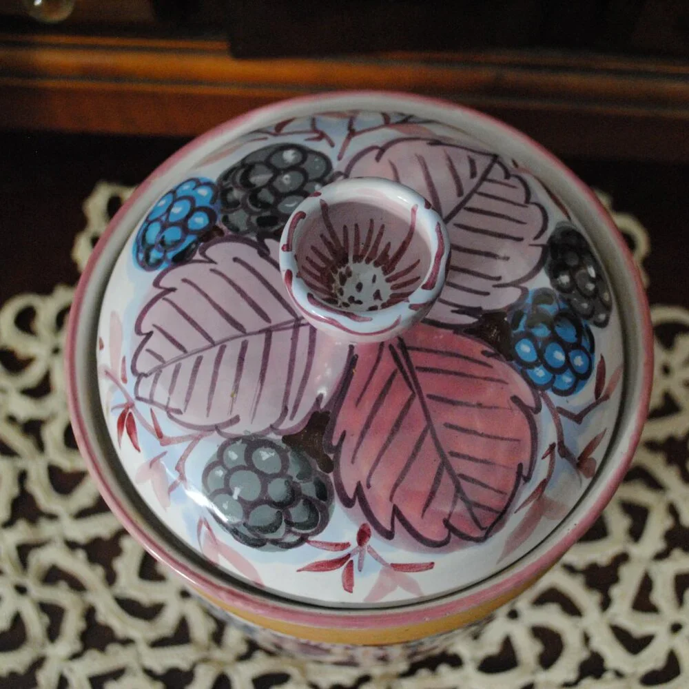 Vintage Fratelli Fanciullacci Italy Painted Blackberry Ceramic Lidded Jar 1960s